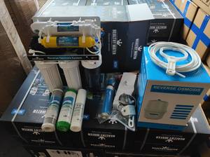 Filtre <span class=keywords><strong>RO</strong></span> sous évier haute capacité 100 GPD à 6 étages, purifie l'eau des micro-organismes, des odeurs désagréables, des contaminants et des bactéries - Product Image 2