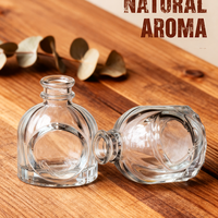 Bouteille en verre de diffuseur de parfum à l'huile essentielle transparente personnalisée de 100ml Bouteille de diffuseur de roseaux décorative de luxe unique avec boîte