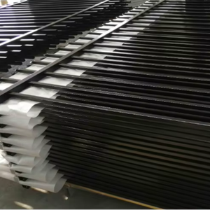 Panneau de clôture en acier direct d'usine Sécurité en métal Taille et couleur personnalisées Panneaux de clôture de sécurité en acier - Product Image 4