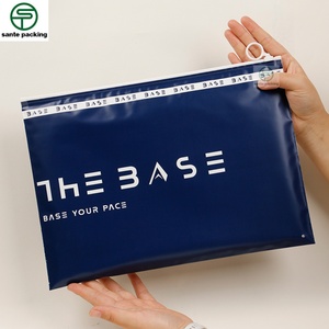 Customized Printed Korean-style Retro Clothing Zipper Bags, German Velvet Thermal Underwear Self-sealing CPE Pull Ring Bags - Product Image 2