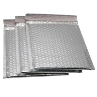 Sacs d'expédition en polybulle épaisse argentée avec revêtement en aluminium 210g/m² pour l'emballage de sous-vêtements, l'envoi et la livraison EMS