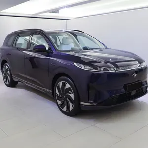 2024 Neuwagen Dongfeng E 008 Elektroauto mit 600 kW modischem Aussehen hohe Geschwindigkeit 7-Sitzer SUV-Wagen Dongfeng yipai 008