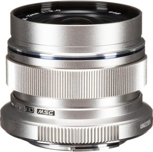 Objectif grand angle compact OM SYSTEM M.Zuiko Digital ED 12mm F2.0 argenté pour capteur 4/3, fabriqué en Chine - Product Image 5