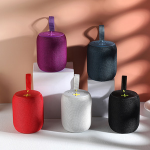 TG673 محمول لسماعات TWS مع RGB LED بشاشة ليد راديو خارجي مقاوم للماء وبطاقة ذاكرة دعم-هدية - Product Image 2