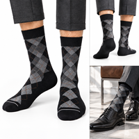 Chaussettes habillées classiques pour hommes, motif losanges Argyle britannique, en coton peigné respirant, pour le bureau et les occasions formelles, vente en gros sur mesure