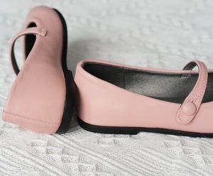 Chaussures plates pour enfants en cuir souple de haute qualité, faites à la main, 6 couleurs, pour les fêtes - Product Image 5