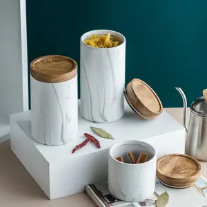 Hot Sale Modern Kitchen Storage Jar With Bamboo Lid Ceramic Storage Tank