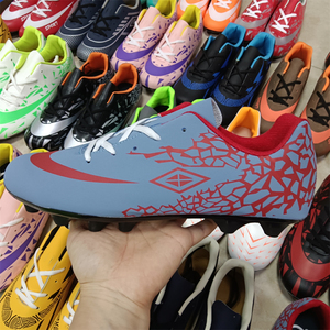 2025 Mix di stile Mix di colore <span class=keywords><strong>nuove</strong></span> <span class=keywords><strong>scarpe</strong></span> <span class=keywords><strong>da</strong></span> <span class=keywords><strong>calcio</strong></span> <span class=keywords><strong>scarpe</strong></span> <span class=keywords><strong>da</strong></span> <span class=keywords><strong>calcio</strong></span> <span class=keywords><strong>scarpe</strong></span> <span class=keywords><strong>da</strong></span> <span class=keywords><strong>calcio</strong></span> <span class=keywords><strong>scarpe</strong></span> Stock per gli uomini - Product Image 2