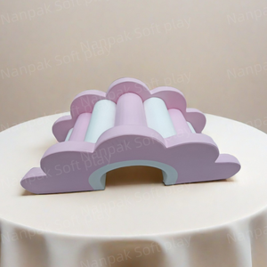 Parco Giochi Interno Bianco e Rosa per Bambini, Struttura Sensoriale con Blocchi a Margherita, Noleggio Arco Arcobaleno, Attrezzature Morbide per Bambini - Product Image 2