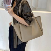 Sac à bandoulière en cuir souple grande capacité