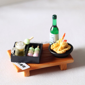 <span class=keywords><strong>1</strong></span>:12 accessori per la casa delle bambole fingono di giocare giapponese Sushi Fish Ball Tempura Bento Box in miniatura in resina da cucina modello alimentare - Product Image 1