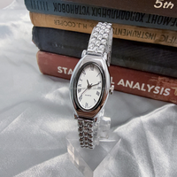 Nouvelle Montre Femme Vintage à Quartz en Acier Inoxydable, Design Simple et Compact, Étanche, Chiffres Romains, Tendance, Vente en Gros, Garantie 1 An