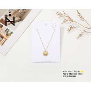 Collana con Ciondolo Sole in Acciaio Inossidabile, Tono Oro, Charm Rotondo, Gioielli alla Moda - Product Image 3