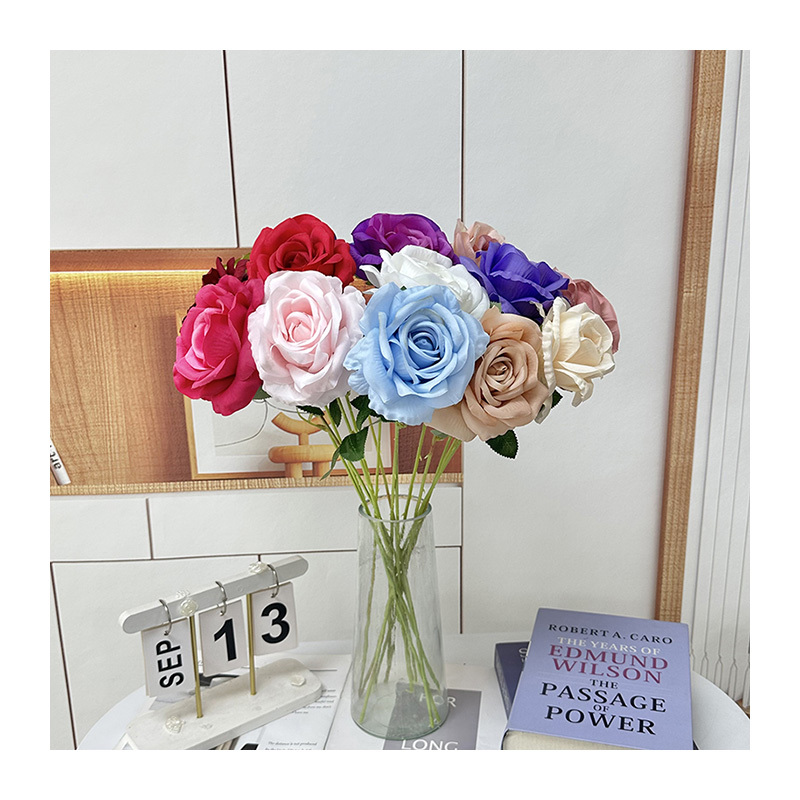 Cheap Valentine Day Realistic Silk Rose