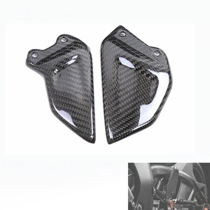 Protections de talon arrière en fibre de carbone 3K pour moto, plaques de protection inférieures pour Honda CBR1000RR-R 2021-2026 - Product Image 1