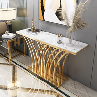 Console de luxe moderne en acier inoxydable doré avec plateau en marbre, mobilier de designer classique pour hall d'entrée, hôtel, maison et villa