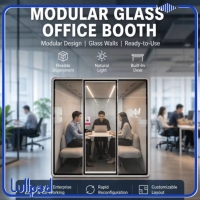 Module de bureau modulaire en verre avec bureau et chaise – Déploiement flexible pour le coworking et le télétravail