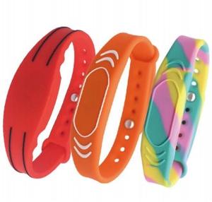 Carte RFID double fréquence UHF + 1K capable d'imprimer des étiquettes RFID en PVC/étiquette RFID active double fréquence en temps réel - Product Image 6