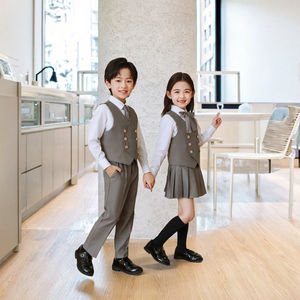 Ensemble uniforme scolaire unisexe pour enfants - Veste en viscose, jupe, t-shirt, pantalon de survêtement pour enfants - Product Image 3