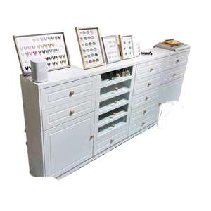 Mueble de Almacenamiento para Salón de Uñas con Cajones y Puertas para Exhibición y Organización de Esmaltes de Uñas, Estilo Contemporáneo, Fácil de Limpiar - Product Image 5