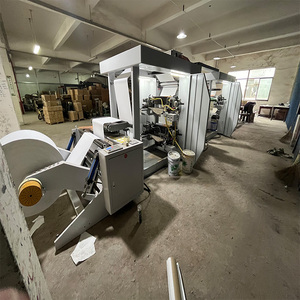 Funda de ramo de papel Kraft de impresión flexográfica para flores cortadas Máquina para hacer flores de embalaje - Product Image 3