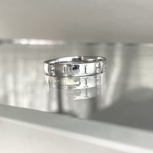 Bague en acier inoxydable micro-incrustée de zircon chiffres romains - Bague de <span class=keywords><strong>couple</strong></span> haut de gamme exquise pour cadeau de mariage, fête et mode tendance - Product Image 6