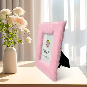 Cadre en peluche pour la première photo de bébé Nom et date personnalisés Décor de pépinière Bordure moelleuse Cadre photo 4x6/4x4 pouces - Product Image 6