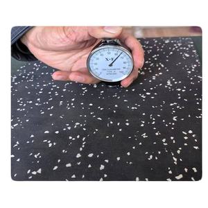 Alfombrilla de goma multiusos, baldosas de goma para gimnasio - Product Image 1