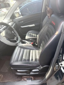 Voiture d'<span class=keywords><strong>occasion</strong></span> <span class=keywords><strong>Suzuki</strong></span> <span class=keywords><strong>Vitara</strong></span> 2016 1.4T 4WD SUV haut de gamme automatique cuir bleu R17 - Product Image 3
