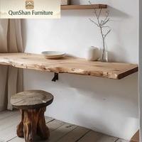 Table à manger murale en bois massif pour petites maisons, avec un ton bois crémeux - Design rectangulaire minimaliste en bois de camphre irrégulier
