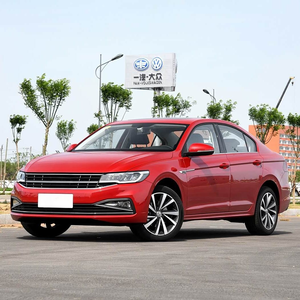 Volkswagen Bora 300TSI DSG Premium Edition 2024, berline d'occasion, 160 ch, essence turbo, faible kilométrage, à vendre - Product Image 1