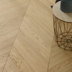 AVANTIMORA IEC62321 Grado AB 14mm 16mm Parquet Multicapa Blanco Ceniza con Sistema T&G Chevron, Diseñado para Proyectos de Interiorismo - Product Image 2
