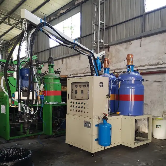 Dongguan PU machine to make moulding poly-urethane foam products