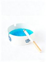 Cendrier jetable rond en résine avec logo personnalisé, sans lavage requis, pour la maison et le bureau, 25 pièces pour les fêtes