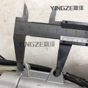 Corriendo para 200 <span class=keywords><strong>Cc</strong></span> Implementos Agricolas Para Atv Motoru Kit <span class=keywords><strong>600</strong></span> <span class=keywords><strong>Cc</strong></span> 4x4 Log Loader Accesorios - Product Image 3
