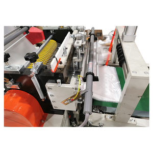 PE Guanti Guanti Medici Che Fa La Macchina Latex Free Polietilene Usa E Getta di Trasporto Pezzi di Ricambio Forniti 1 ANNO, 1 anno 80-150pcs/min 1.5kw - Product Image 4