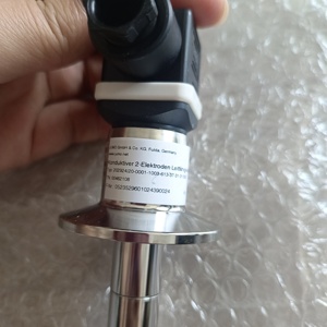 Brand New and Jumo 202924/20-0001-1003-613-37-31-31/000 High-Precision Industrial Sensor - Product Image 3
