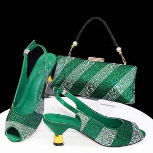 Allgreat 2024 Orange Couleur Élégant Femmes Talons Chaussures et Sac Ensemble Creux Strass Talons Hauts Chaussures Compensées Sac Assorti - Product Image 5
