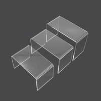 Étagère en acrylique personnalisée de haute qualité pour présentoir à chaussures