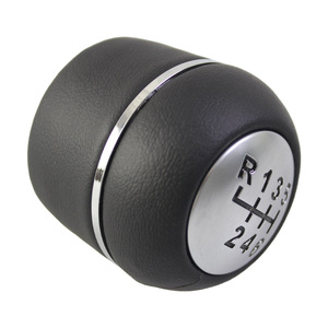 หัวเกียร์รถยนต์อัลฟ่า โรเมโอ 6 สปีด หุ้มหนัง ดีไซน์ตามหลักสรีรศาสตร์ - Product Image 1