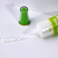 Crema de Esencia Herbal para Eliminar Cicatrices de Acné Crema para Quitar Manchas Oscuras del Rostro Crema Vegana de Extracto Herbal para Acné para Piel Morena