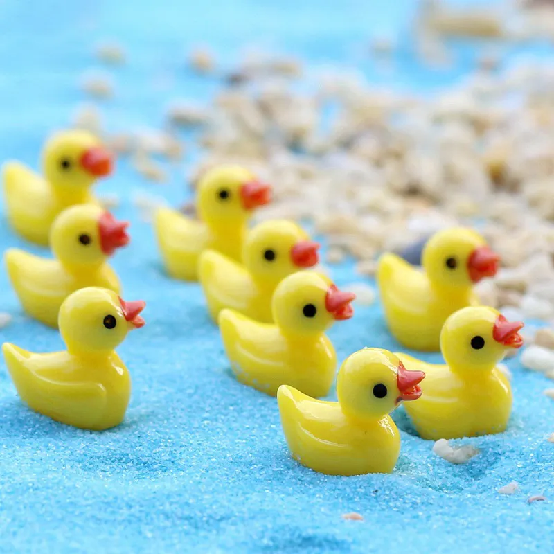 Mini Resin Duck Ornaments Animal Micro Landscape Little Yellow Duck Doll Hanging Resin Crafts For Fairy Garden Home Decoration