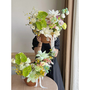 Cesto per Fiori a Mezzaluna in Rattan PP Fatto a Mano Aierflorist, Portatile per Caffè e Composizioni Floreali - Product Image 2