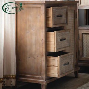 Gabinete de Madera Sólida Estilo Americano con Cajones de Almacenamiento y Estantes para Sala de Estar, Entrada o Dormitorio - Product Image 3