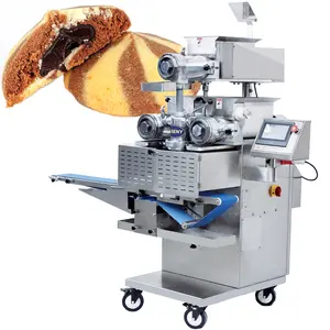 Produk baru biskuit lembut dan dua warna mesin pembuat kue isi lini produksi