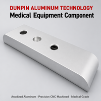 Pièces de dispositifs médicaux en aluminium extrudé de forme spéciale OEM, plaque de couverture en aluminium courbée usinée CNC pour équipement médical