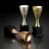 Trofeo Deportivo Conmemorativo de Fútbol y Baloncesto, Diseño Personalizado, Tradicional, Chapado en Oro, con Impresión UV