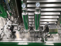 Ligne de production de parfum entièrement automatique avec machine de mélange et de congélation