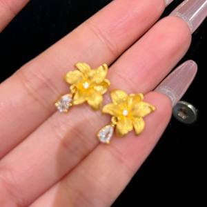 Boucles d'oreilles pendantes en argent sterling S925, design floral chinois unique, goutte d'eau givrée haut de gamme, frange de fleurs de lys - Product Image 3