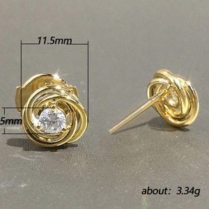 Orecchini a perno intrecciati piccoli da donna, gioielli per le orecchie alla moda in stile minimalista e scintillante - Product Image 5